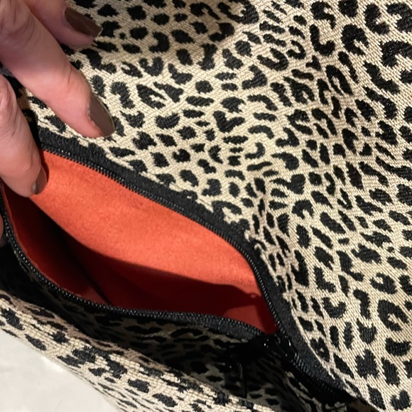 1154 LILL Studio Clutch - Picture 4 of 11